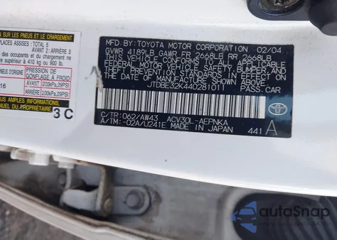 2004 Toyota Camry Le z USA, uszkodzony, nr VIN JTDBE32K440281011